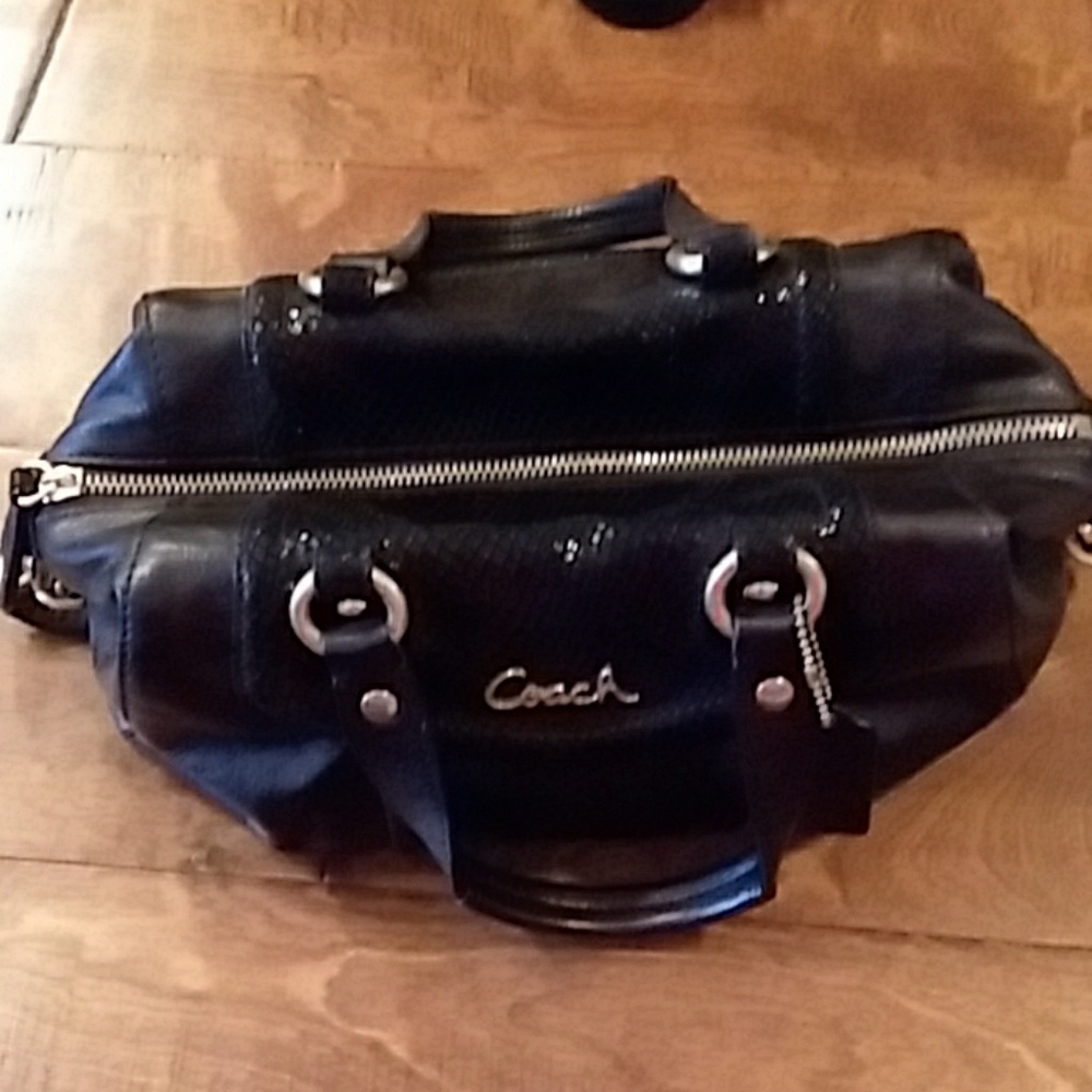 Coach Handbag - Picture 2 of 6